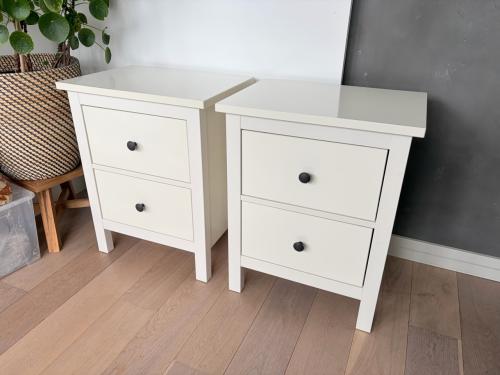2x Ikea Hemnes nachtkastjes