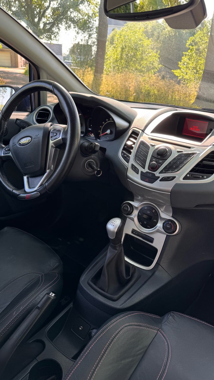 Ford Fiesta 1.6 Ti-vct 120PK Sport ST Line