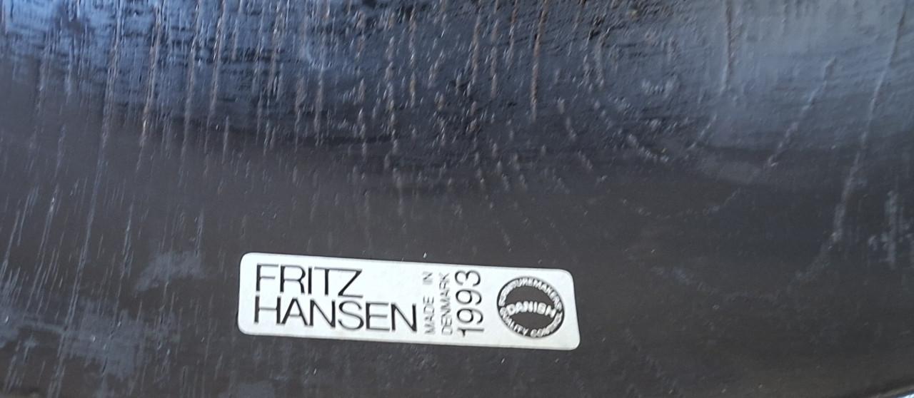 6 zwarte vlinderstoelen Fritz Hansen