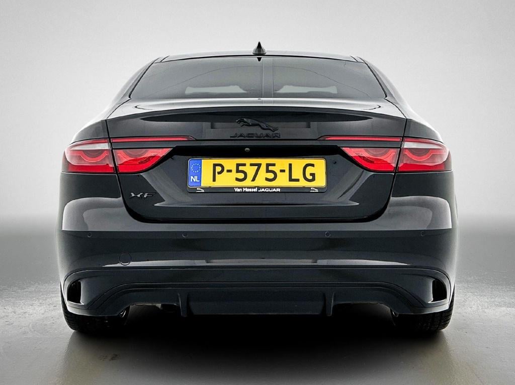 Jaguar XF 2.0 p250 hse | panoramadak | navigatie | apple carplay / android 