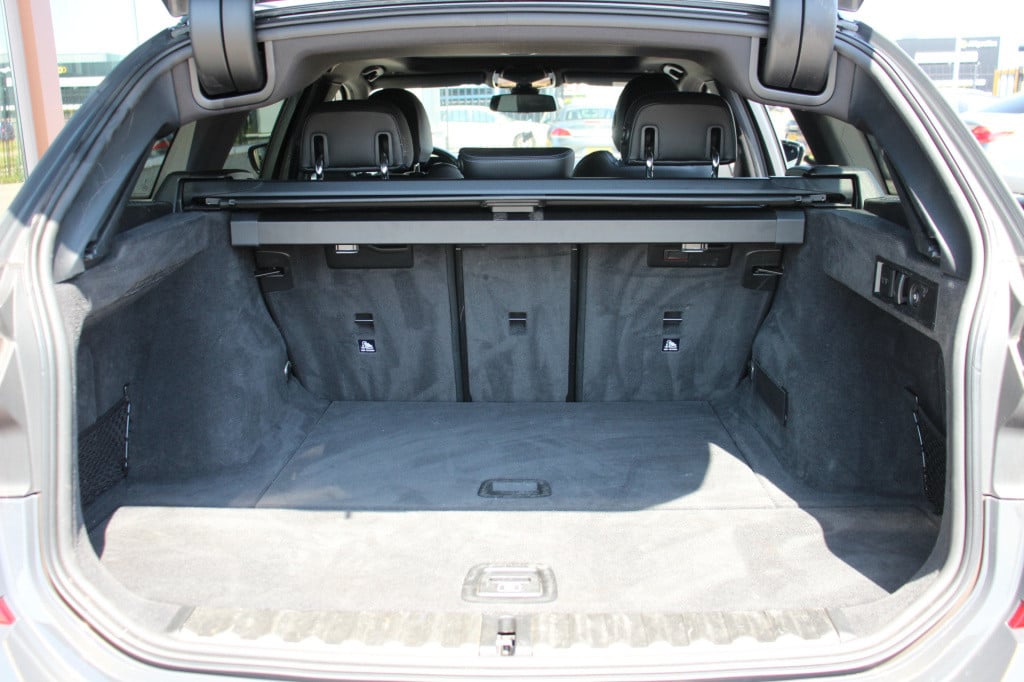 BMW 3-serie touring 320i high executive m pakket | pano | laser | leder