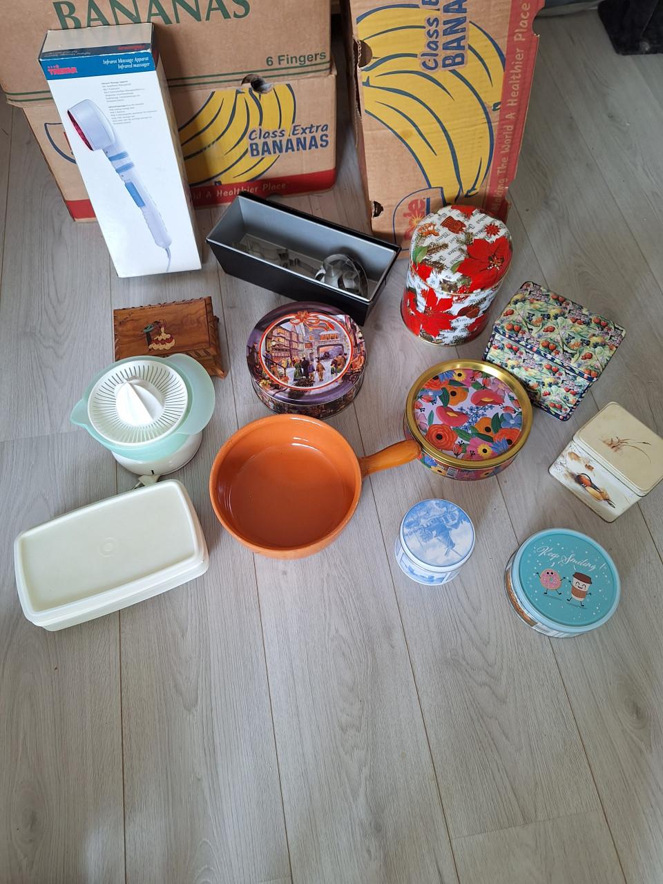 50 bananendozen rommelmarkt spullen