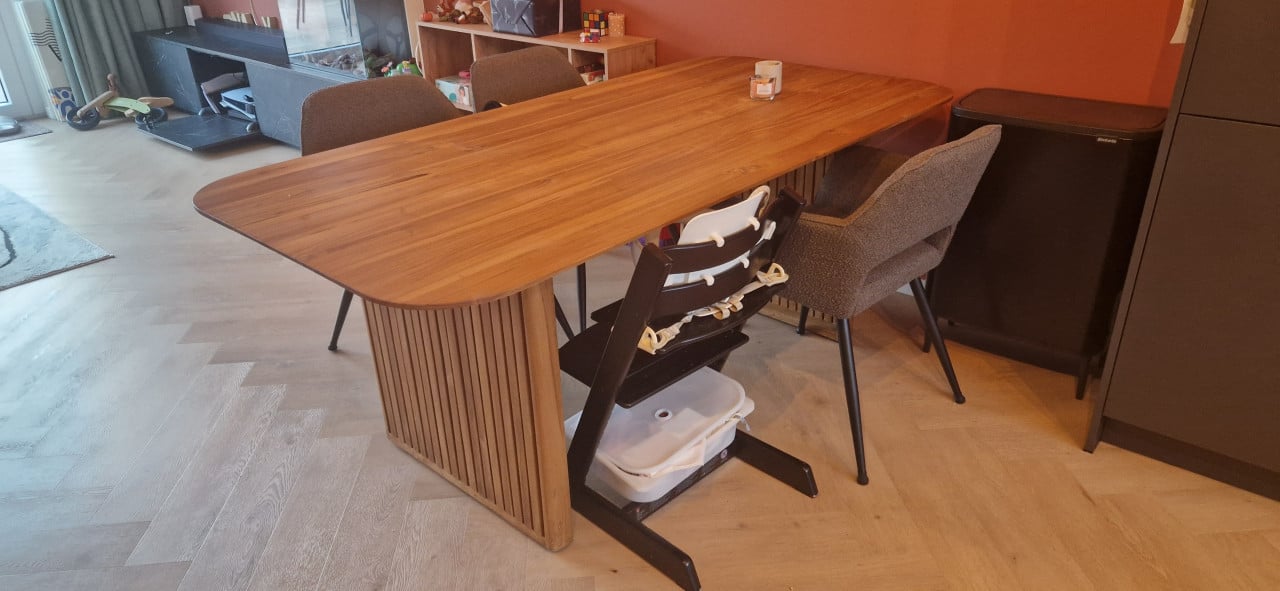 Houten tafel 200x99cm