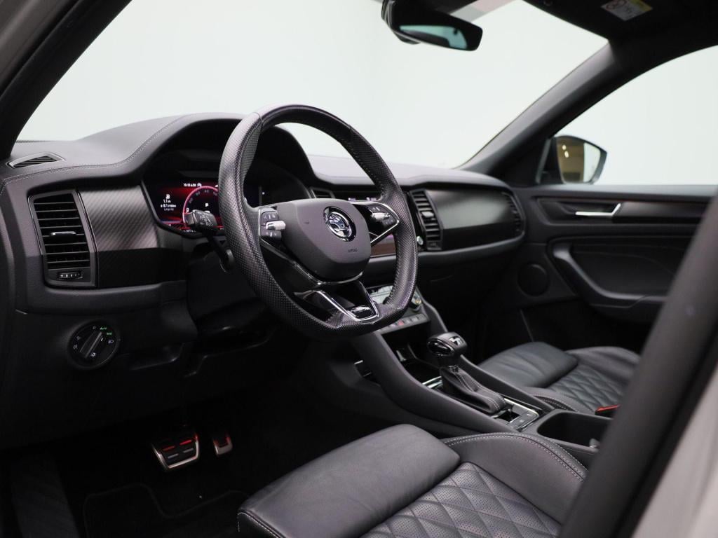 Skoda Kodiaq 1.5 tsi sportline business | automaat | trekhaak | panoramadak