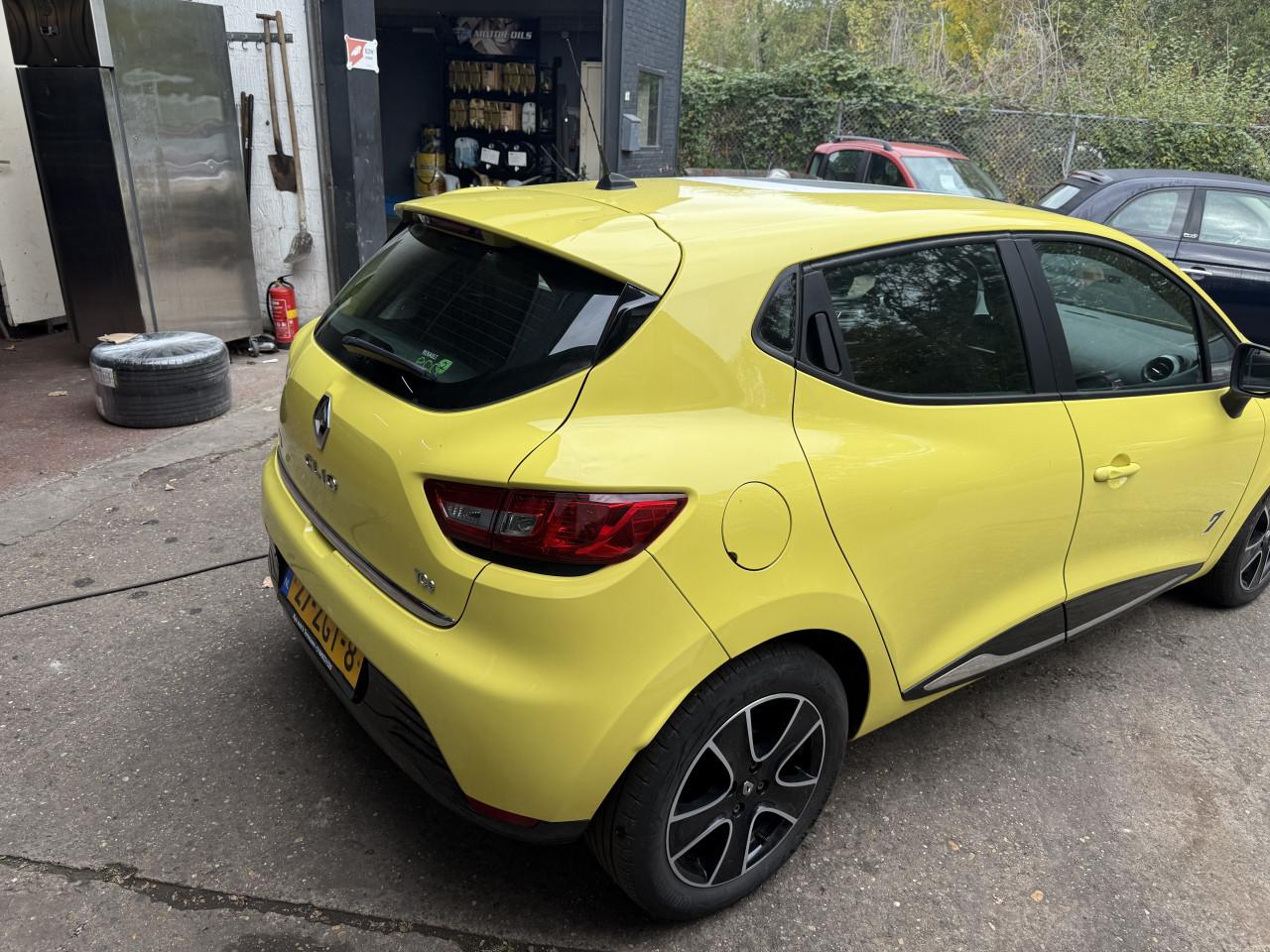 Renault Clio 0.9 BENZINE|SCHERM|AIRCO|APK|CRUISECONTROL