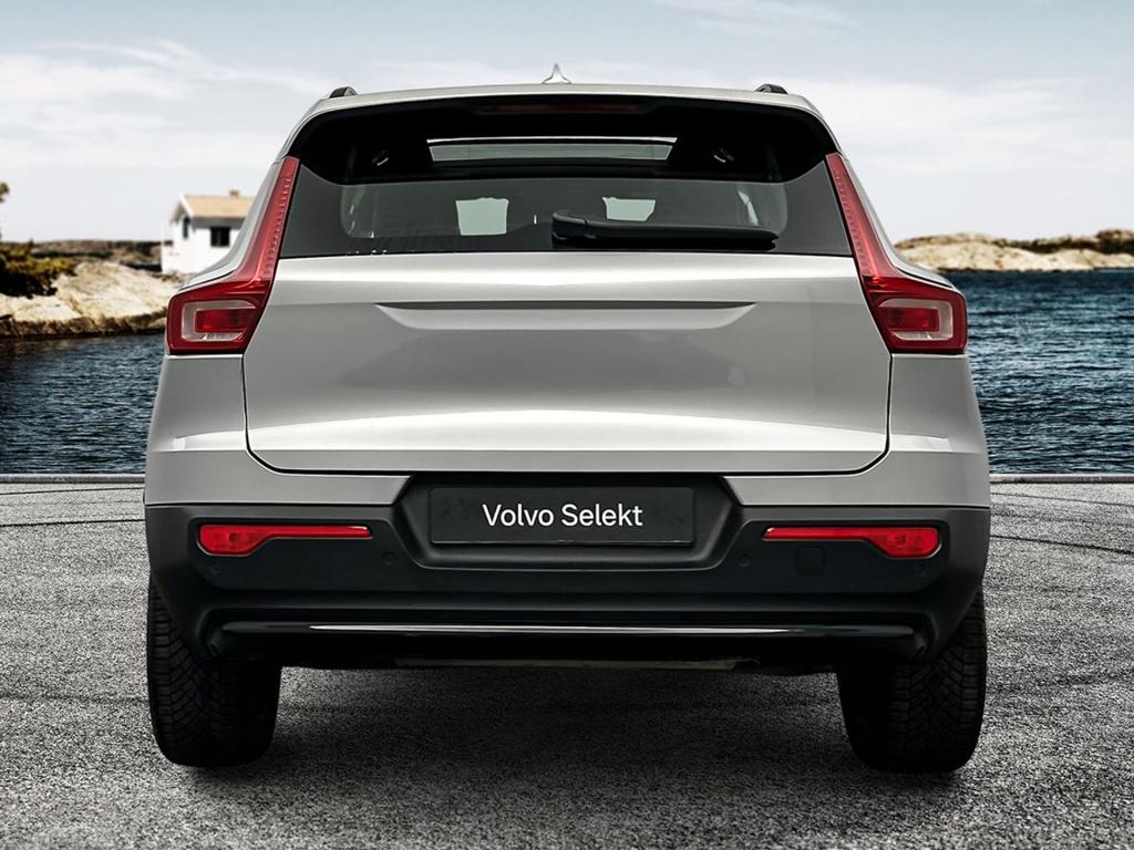 Volvo XC40 t4 211pk recharge ultimate dark | pano| adap.cruise| trekhaak| c