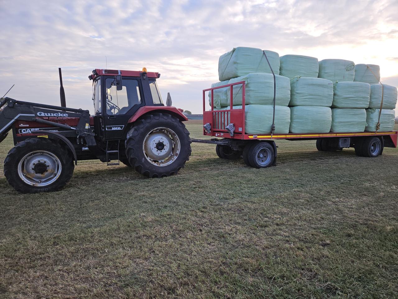 Wikkelbalen/voordrooghooi