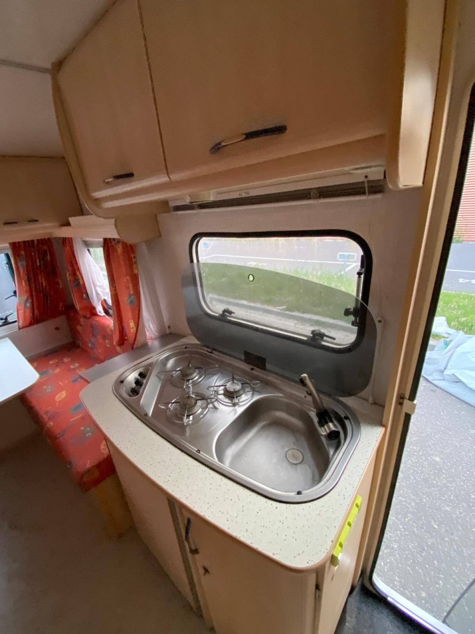 Caravelair (2001) met voortent
