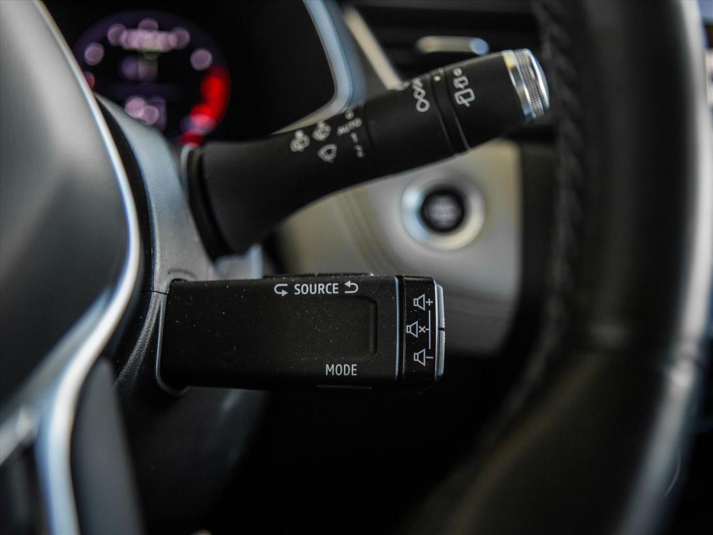 Renault Captur tce 140pk initiale paris | automaat | leder interieur | park