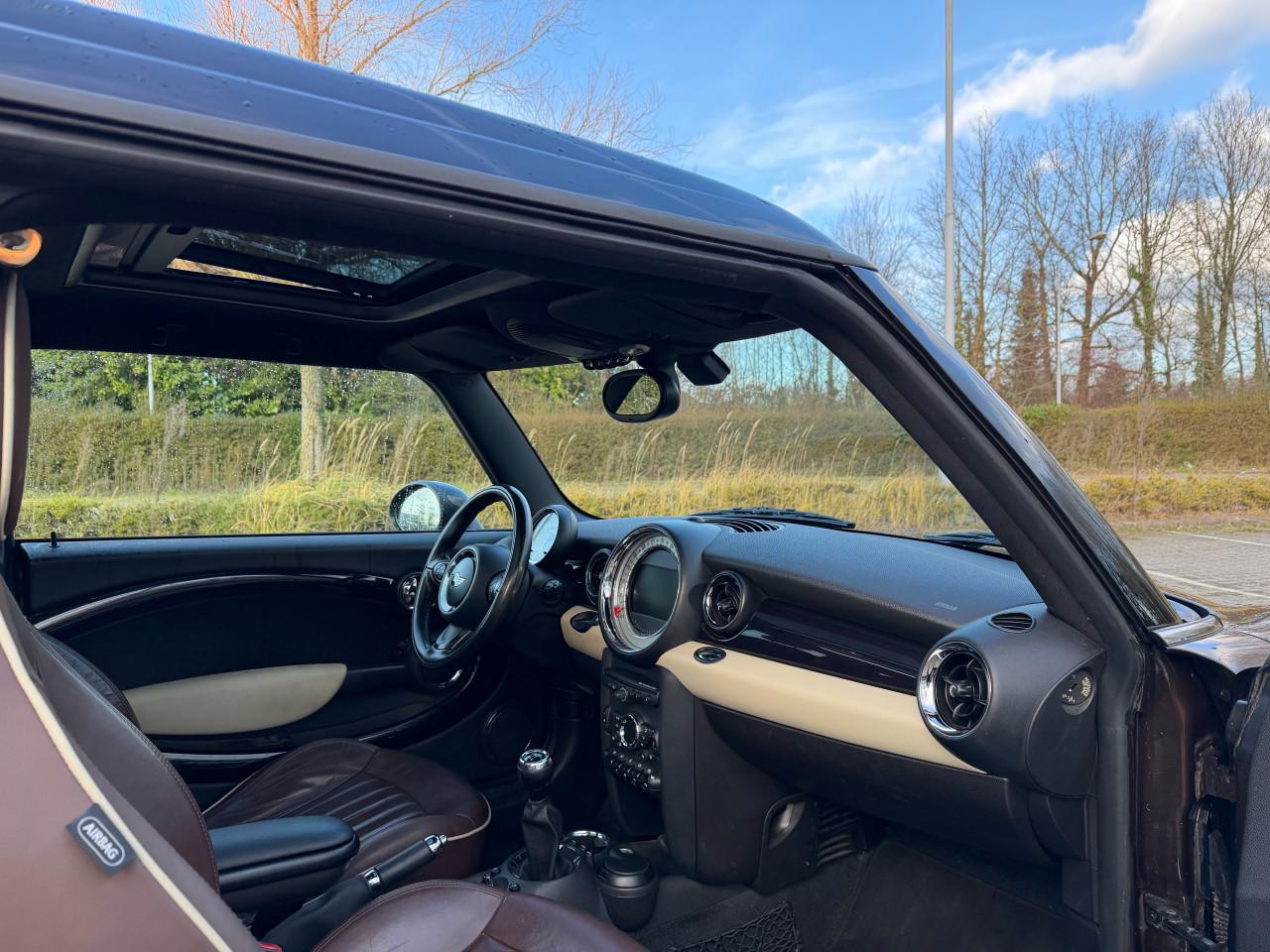 Mini Cooper Clubman Chili 1.6 | Apk | Navi | Pdc | Pano | Airco