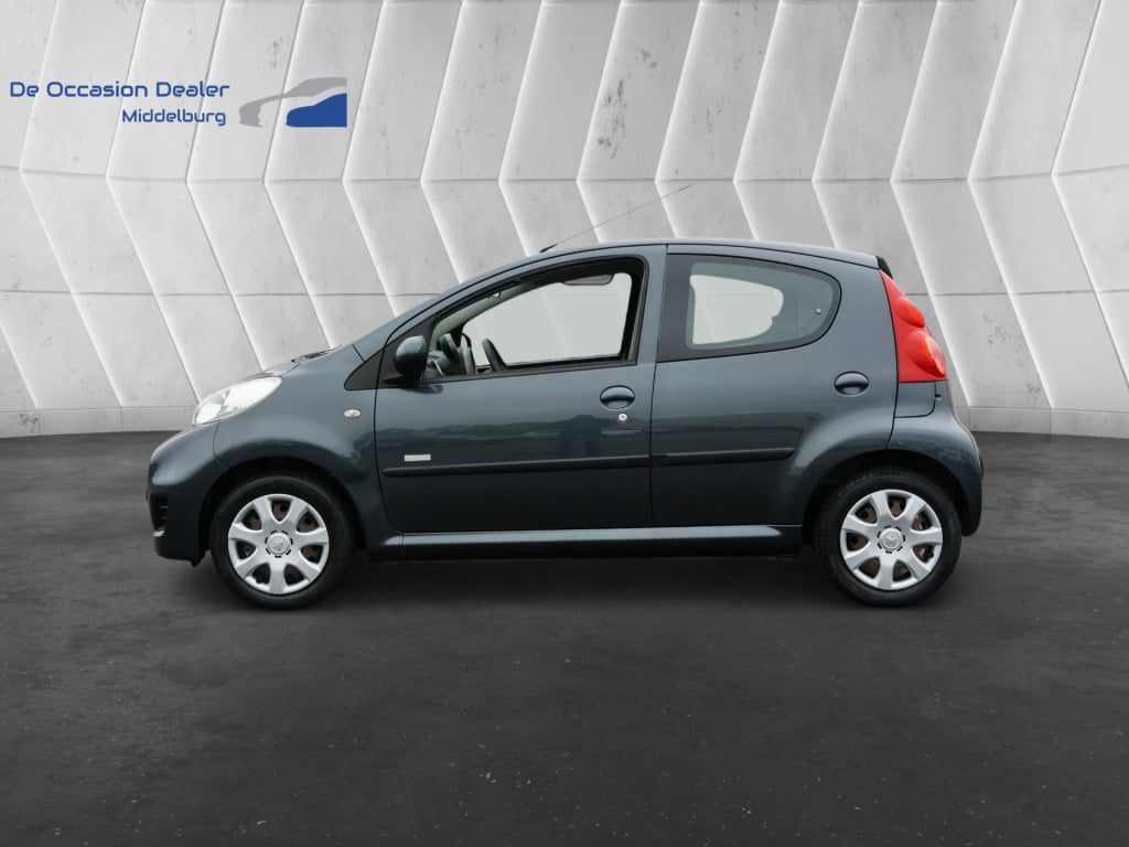 Peugeot 107 1.0-12v millesim 200 rijklaar incl garantie