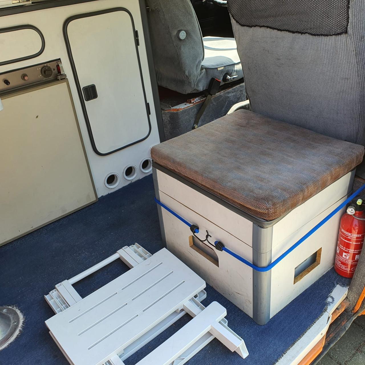 Volkswagen T3 diesel kampeerauto (volledig wegenbelastingvrij)