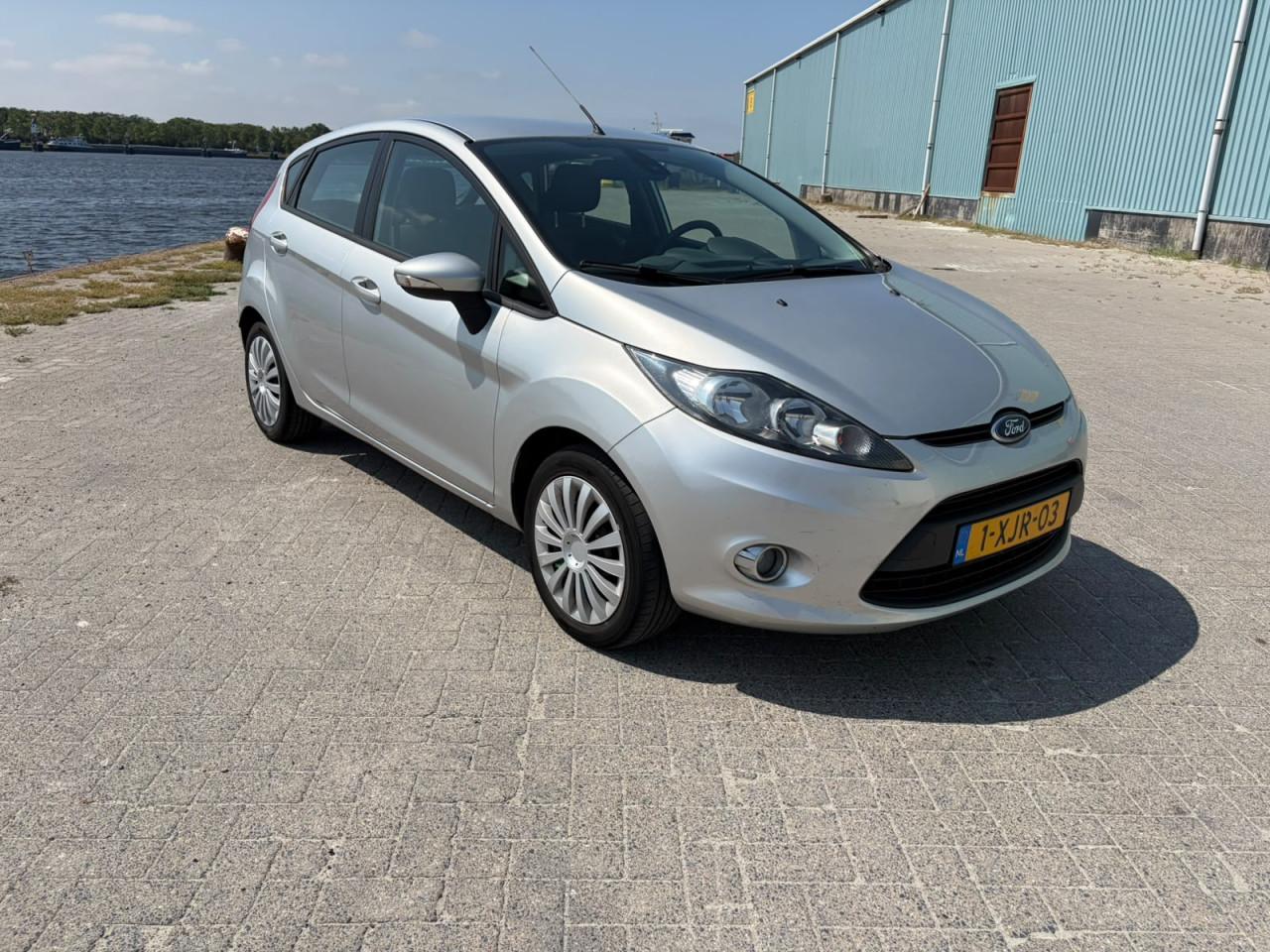 Ford Fiesta 1.25 Titanium 5 drs | Airco | CC | Trekhaak | Nw Distrib. riem