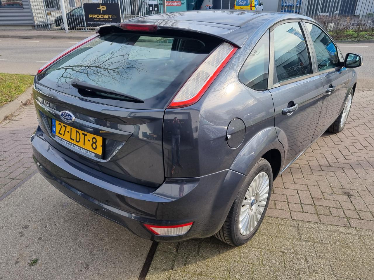 Ford Focus 1.6 Titanium | Automaat | Luxe uitvoering!