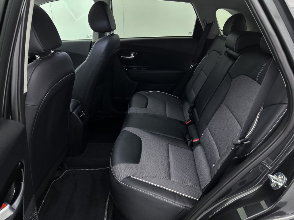 Kia E-niro dynamicplusline 64 kwh | schuif-/kanteldak |