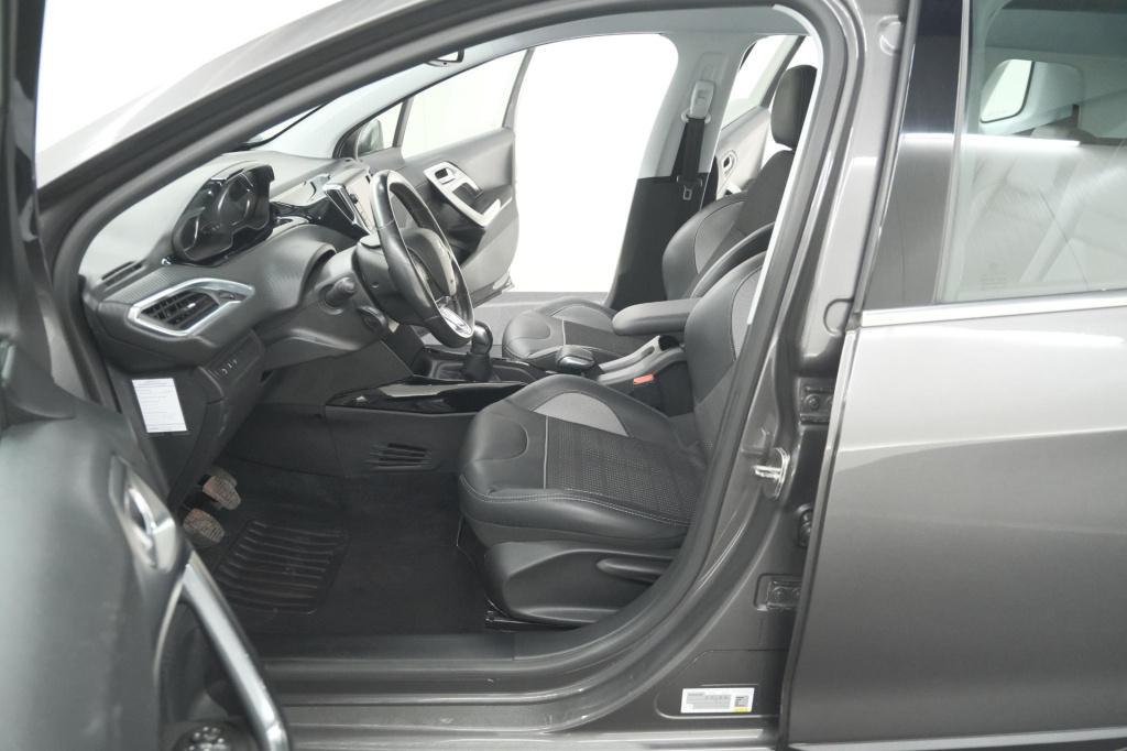 Peugeot 2008 puretech 110 allure | trekhaak | parkeersensoren | navigatie