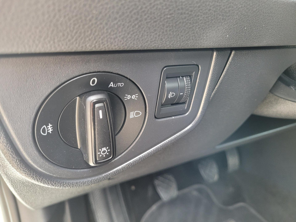 Volkswagen Polo 1.0 tsi highline