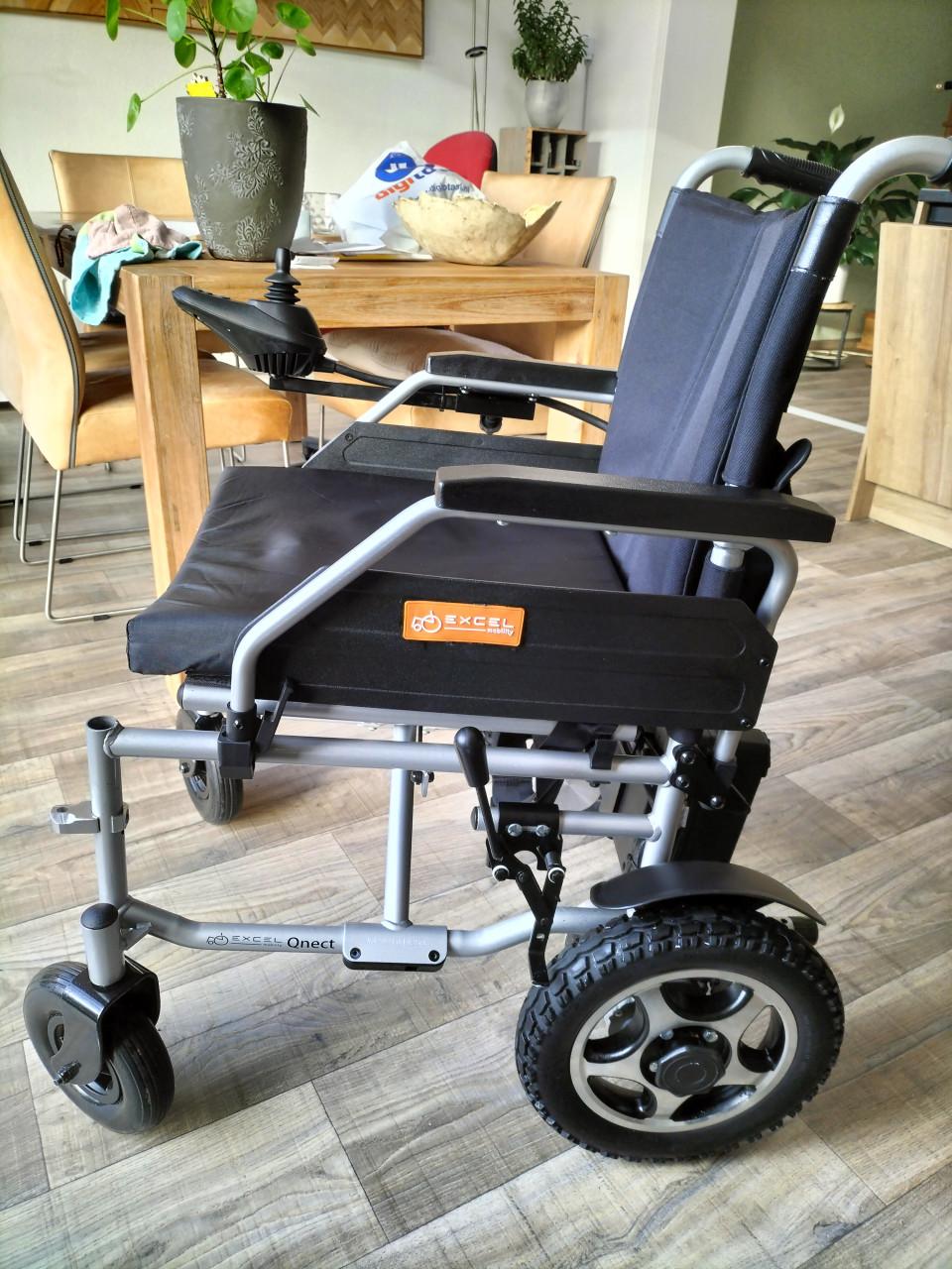 TE KOOP: ELEKTRISCHE ROLSTOEL