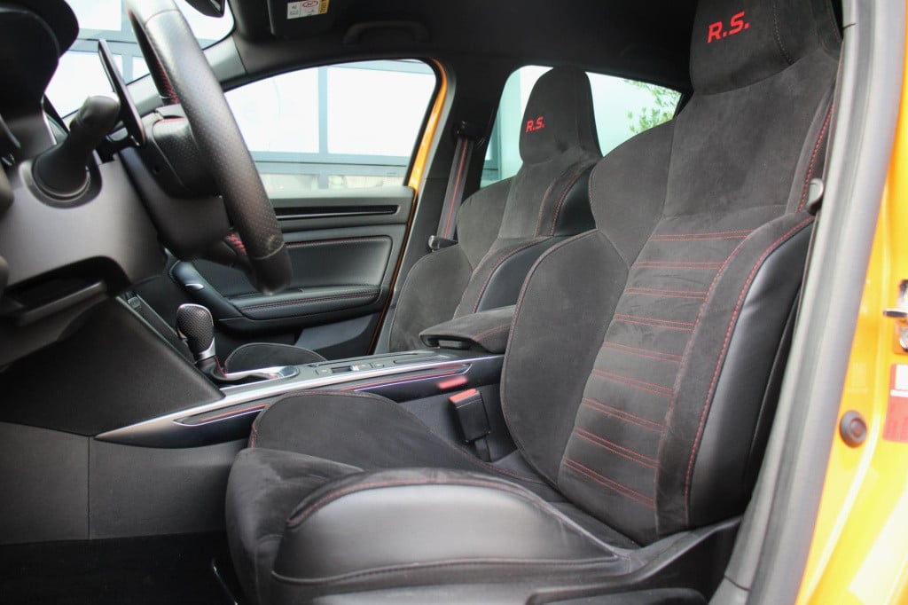 Renault Megane 1.8 tce 280 rs - alcantara - carplay - kw var3 - oz legera -