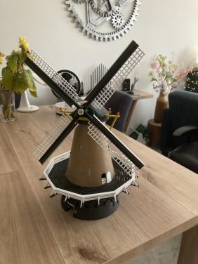 Model oranje molen