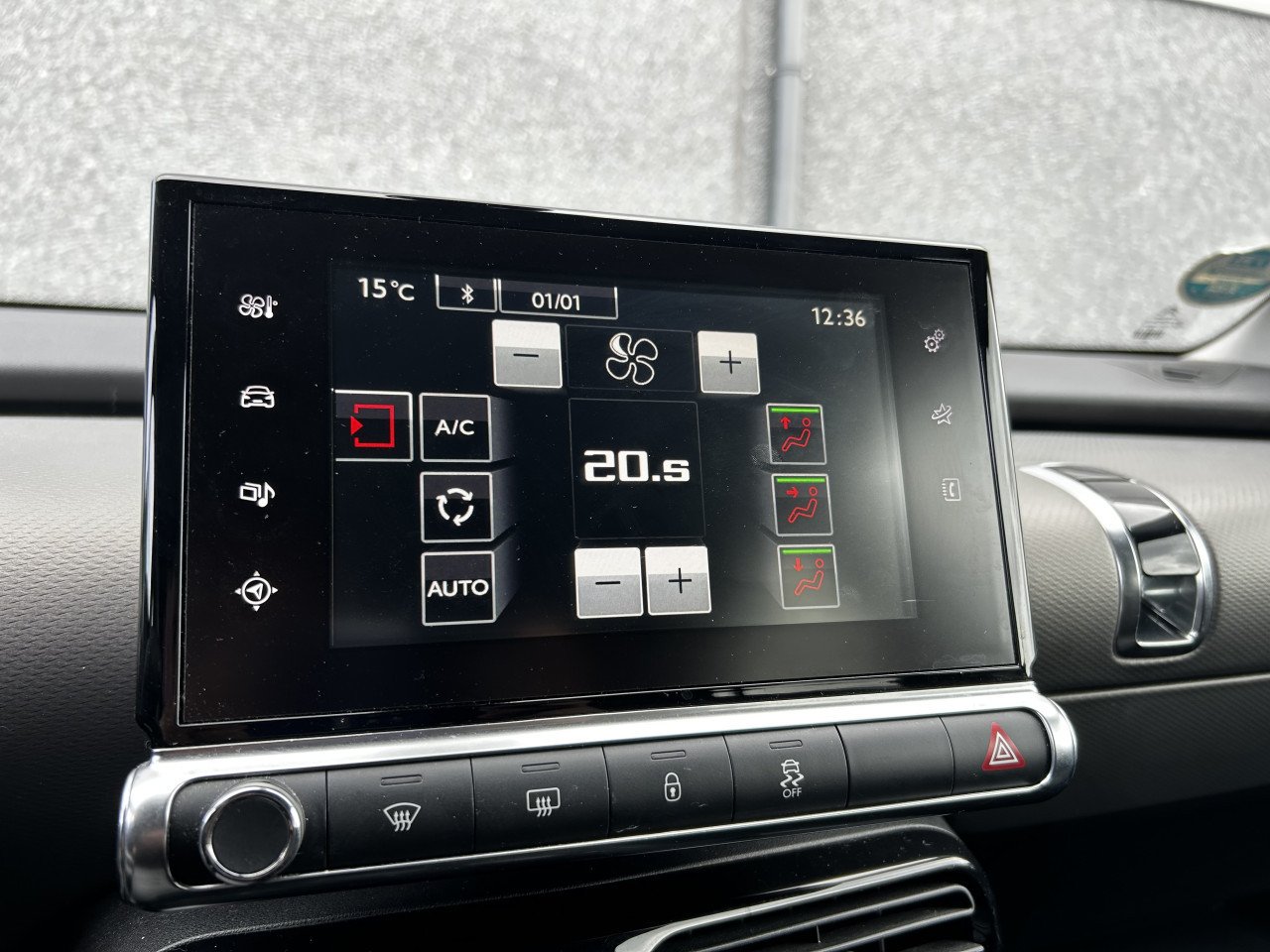 Citroen C4 Cactus 1.2 VTi Shine/CRUISE CONTR/GARANTIE/APK/