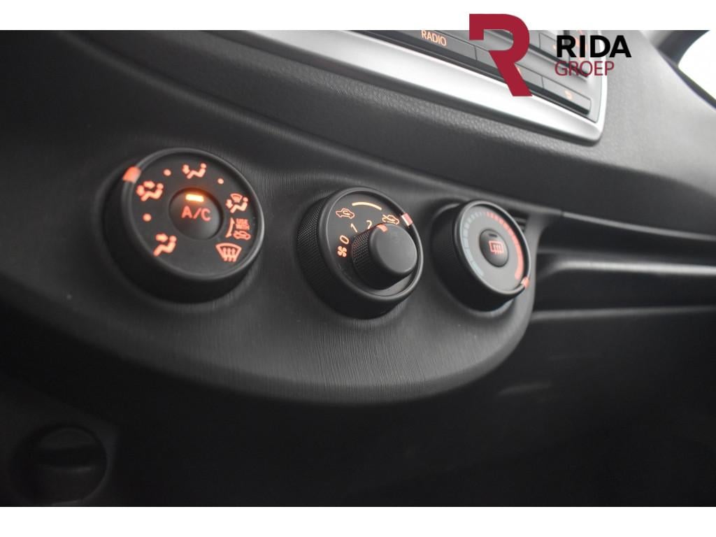 Toyota Yaris 1.0 vvt-i now 5 deurs