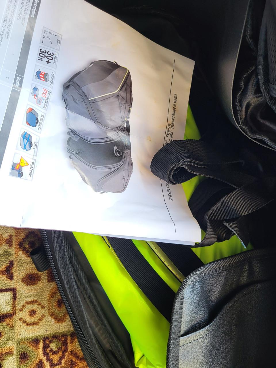 Nieuwe dubbele motortassen