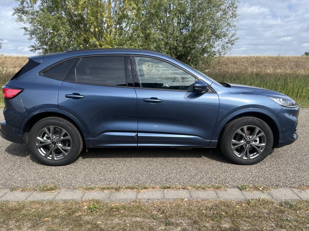 Ford Kuga 2.5 phev st-line x