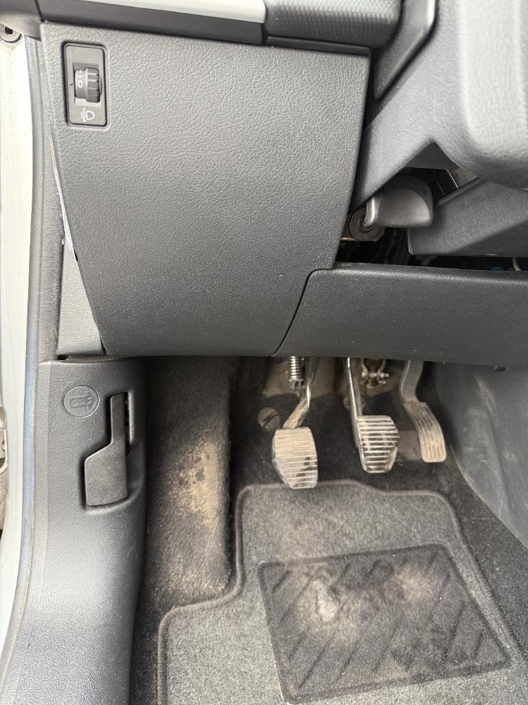 Peugeot 207 1.4 look - airco - nieuwe koppeling