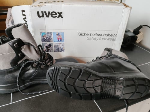 Metal toe Shoes 44