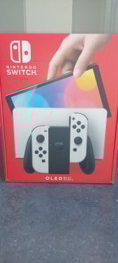 Nintendo Switch OLED Wit niew in doos verkocht