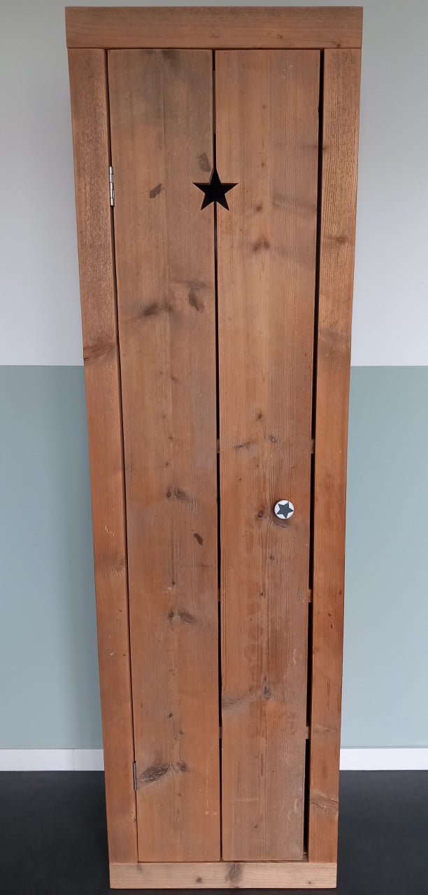 Kledingkast steigerhout