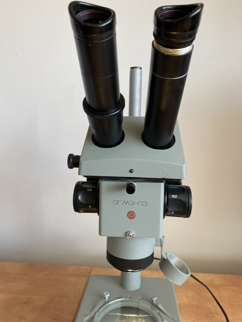Lomo stereomicroscoop met onder of boven verlichting