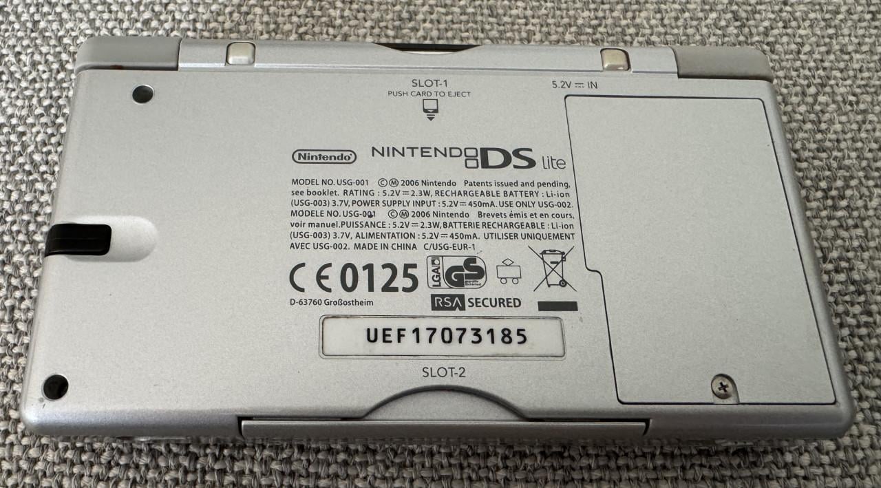 Nintendo DS Lite USG-001 | 5 games | Nette staat