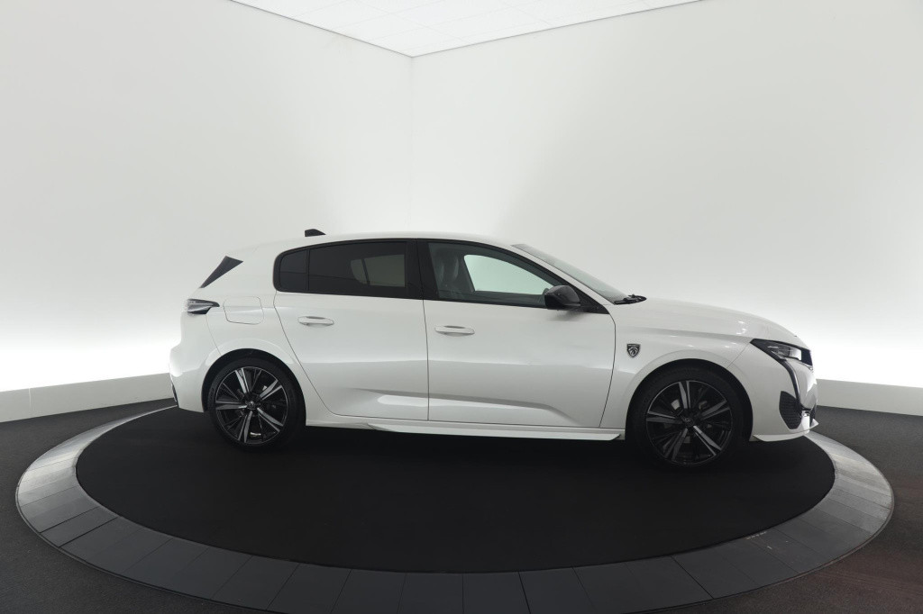 Peugeot 308 puretech 130 gt pack business | camera | dodehoekdetectie | app