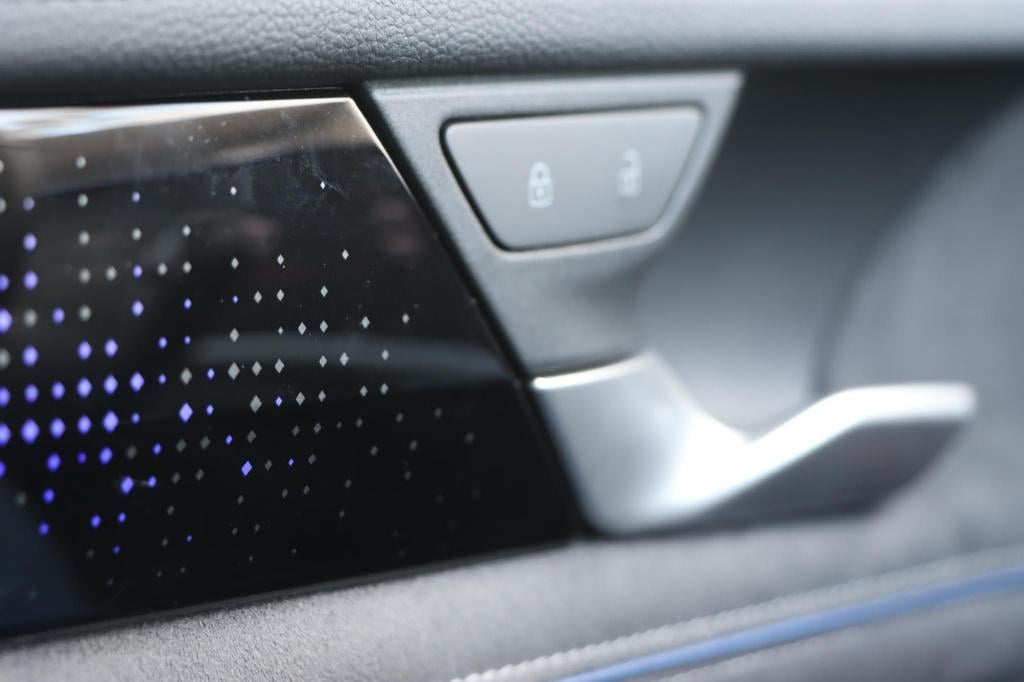 Volkswagen Passat variant 1.5 etsi r-line business dsg7 150pk ergo stoel | 