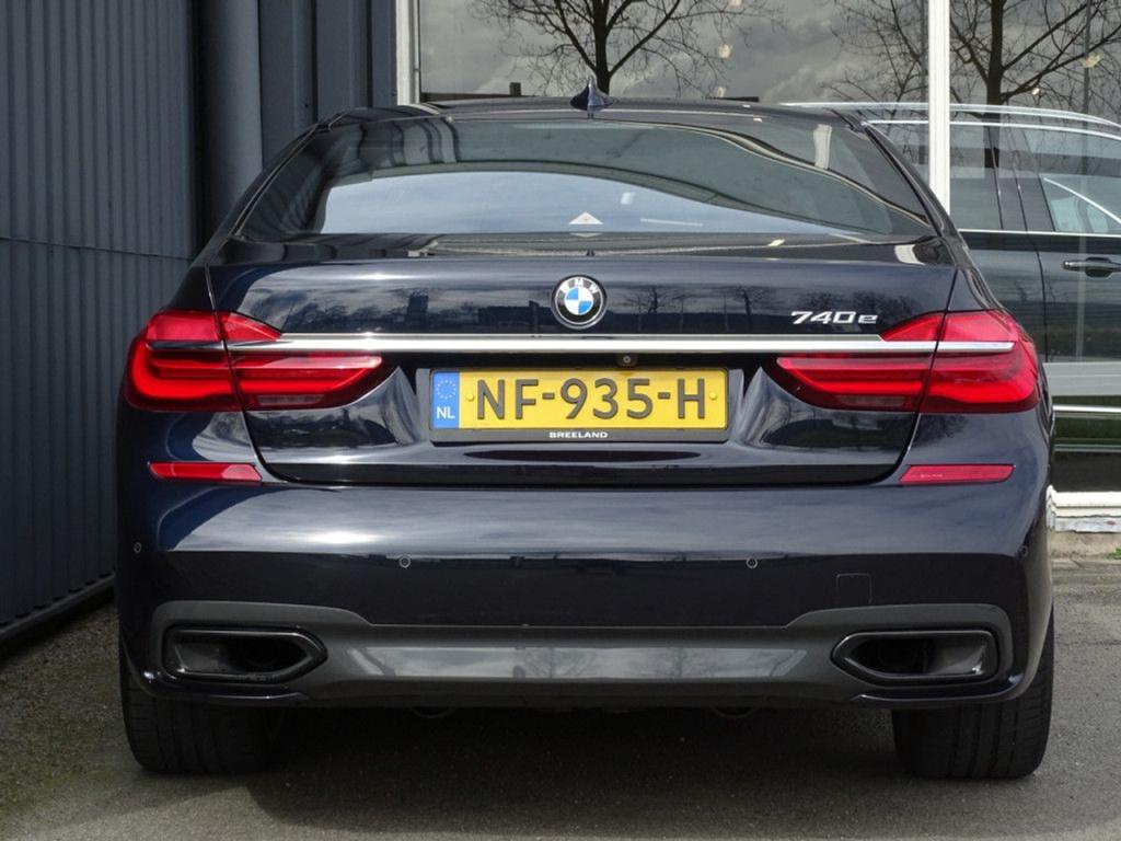 BMW 7 Serie 740e iperformance high executive m-sportpakket | driving assist