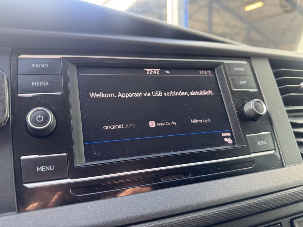 Volkswagen Transporter 2.0 tdi l2h1 30 comfortline airco / cruise controle 