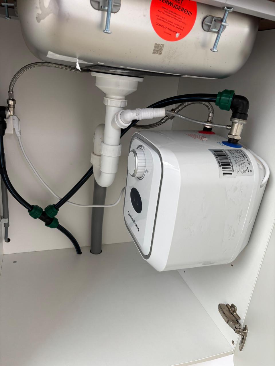 SBW schaftwagen compleet met keuken en toilet 402x202 z.g.a.n.