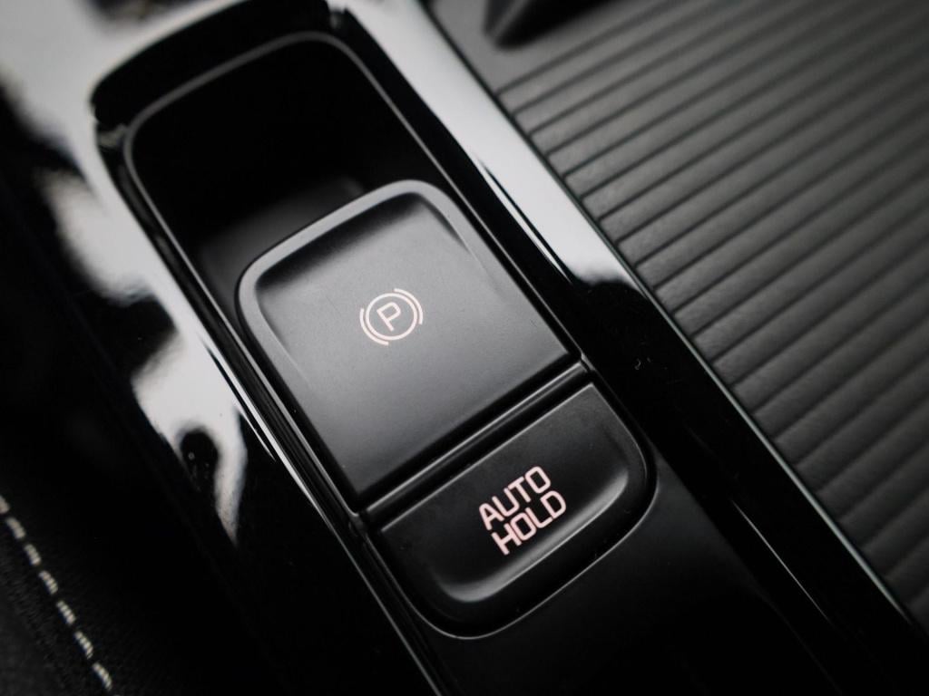 Kia Cee'd 1.5 t-gdi gt-line | panoramadak | navigatie | half leder | apple 
