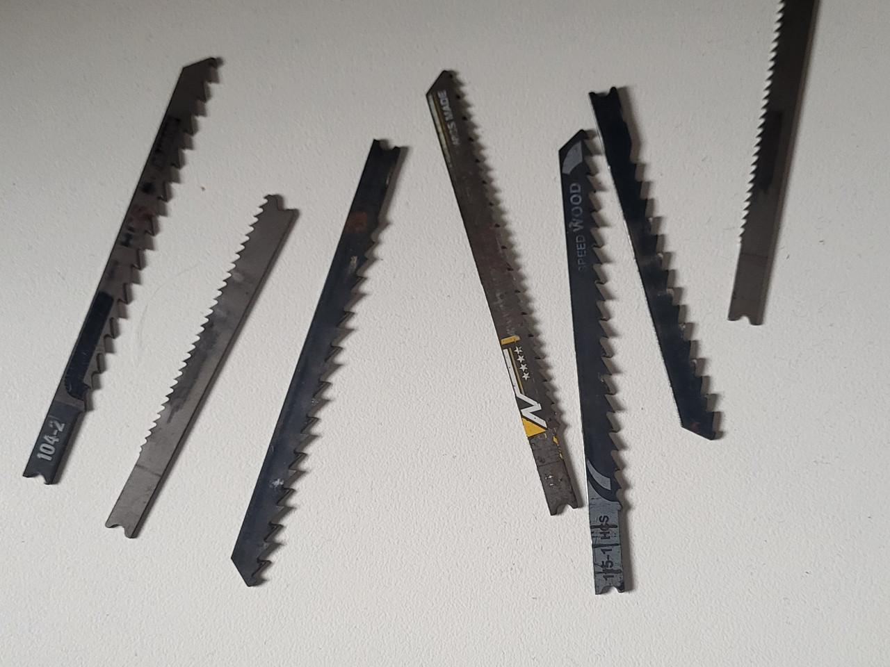 Decoupeerzaag Bosch PST 800 PEL met extra zaagjes