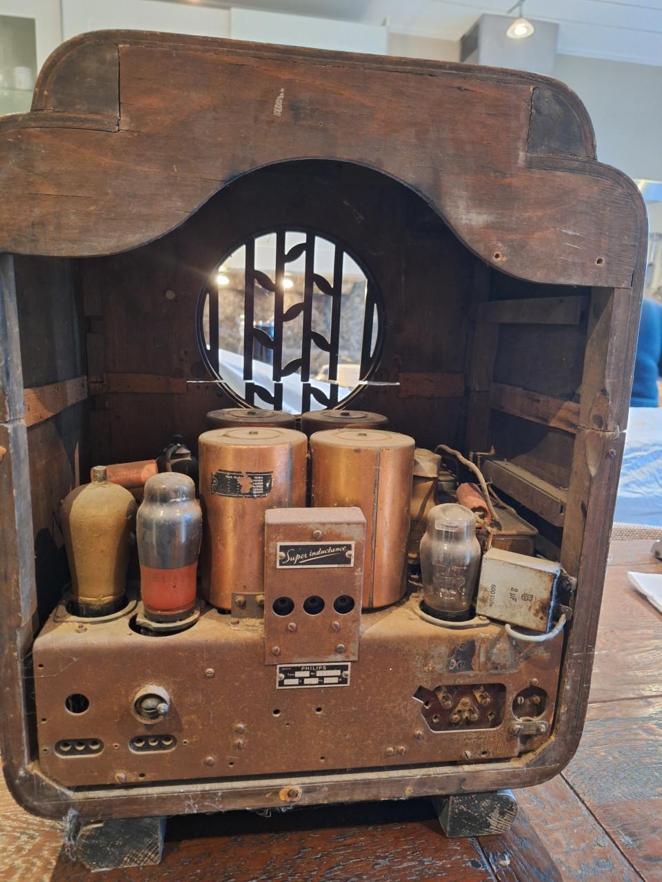 Antieke Philips radio