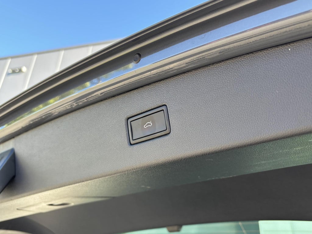 Volkswagen Tiguan 1.5 tsi elegance trekhaak |  camera | apple carplay/andro