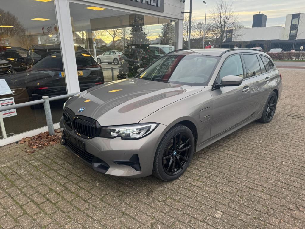 BMW 3-serie touring 320e business edition plus
