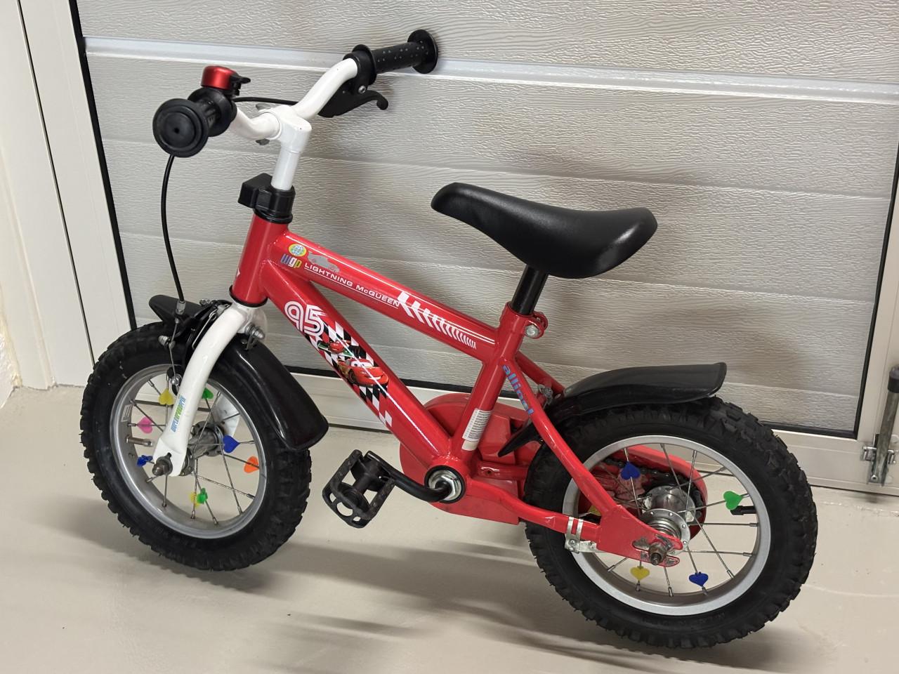 Mooi jongensfietsje 12 inch met luchtbandjes, leeftijd van 2,5 tot 5 jaar