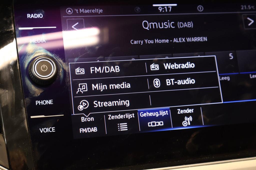Volkswagen T-roc cabrio 1.5 tsi r-line|led|afneembare trekhaak|beast audio|