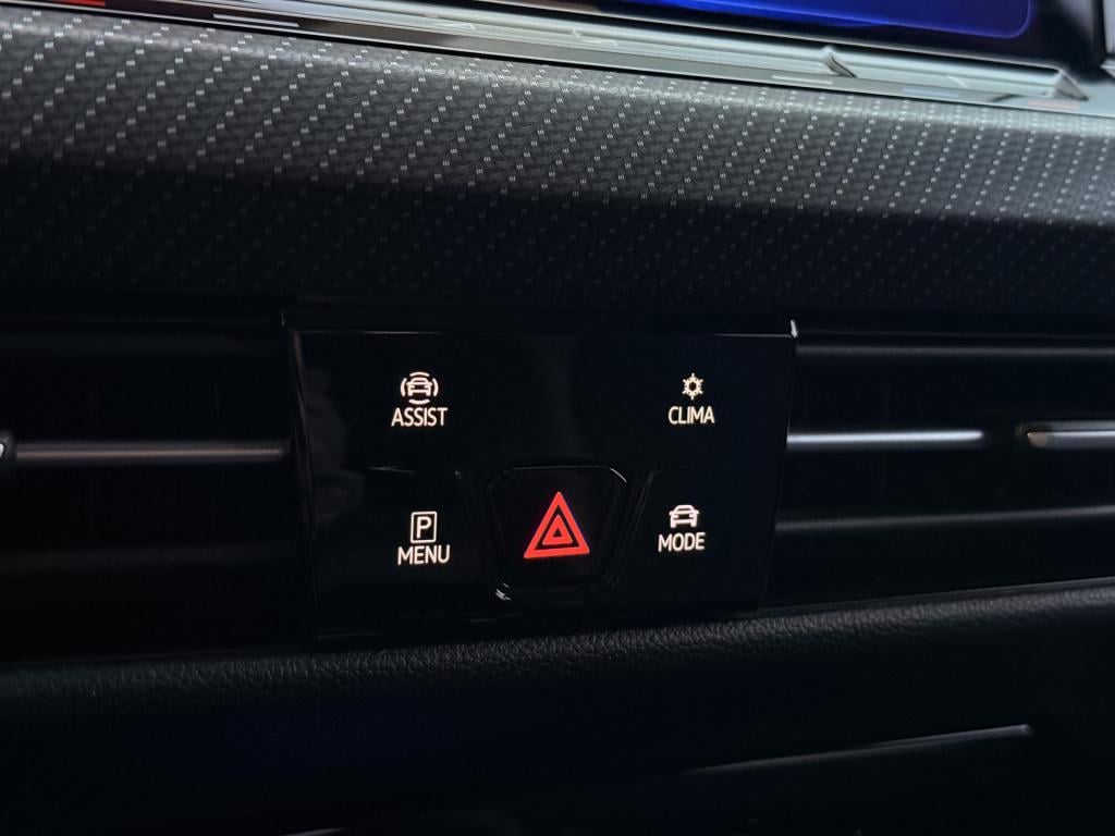 Volkswagen Golf 2.0 tsi r 4motion | pano | harman / kardon | stage 1+ 380pk