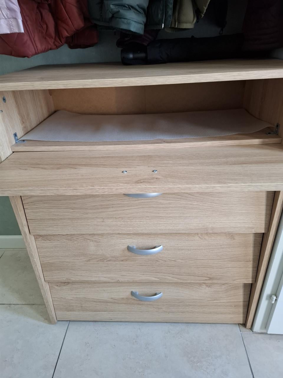 SCHOENENKAST