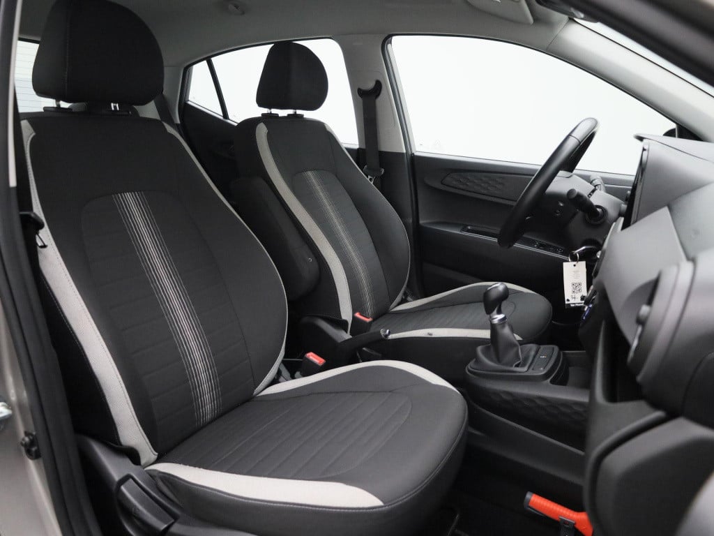 Hyundai I 10 1.0 comfort | airco | dab | cruise control | apple carplay