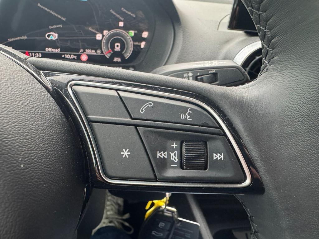 Audi Q2 35 tfsi s edition